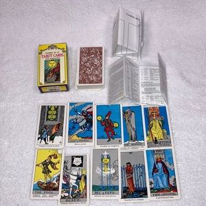 Vintage 60’s tarot cards with instructions Euc
